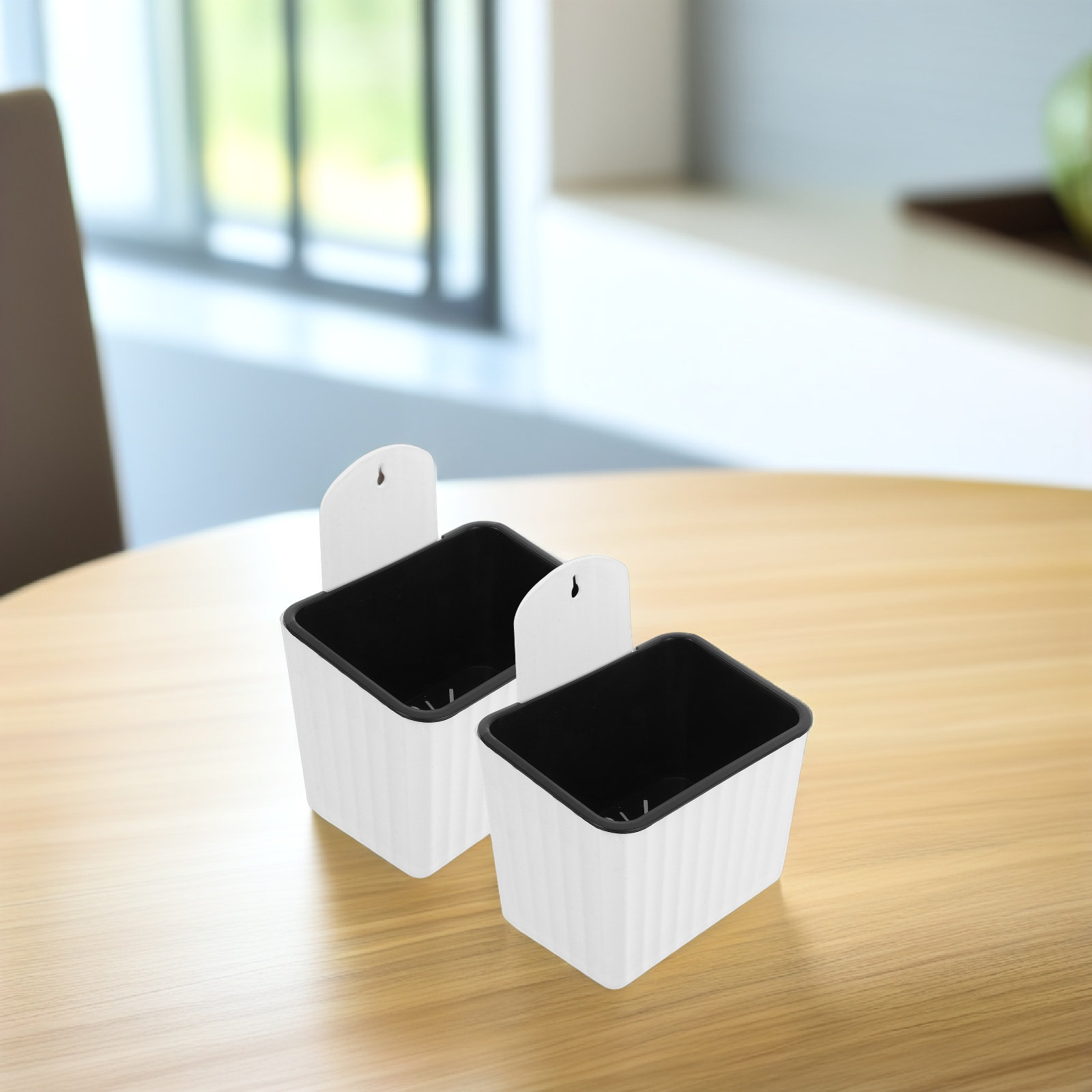2 Stück Wandmontierte Blumentö – Self Watering Planter Bewertung und Preis
